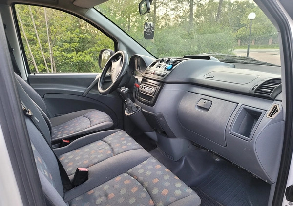 Mercedes-Benz Vito cena 24900 przebieg: 393000, rok produkcji 2005 z Kraśnik małe 22